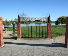 Henley Lake Domain image 2