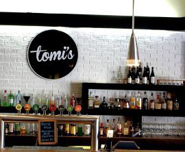 Tomi's Restaurant and Bar image 2