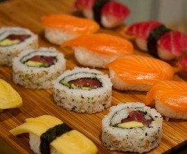 Yoshi Sushi & Bento image 2