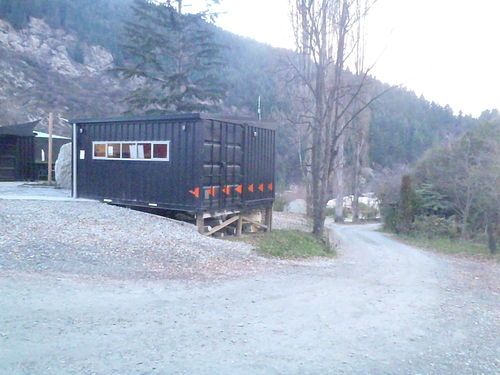 Qbox Hostel Queenstown , just out of Queenstown going North to Coronet Peak . Recommended .